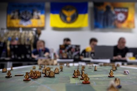 Ukraine's army seeks to hand more authority to frontline commanders