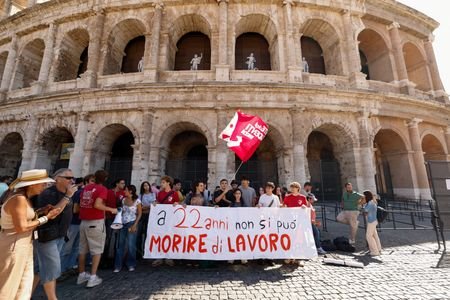 Italy's Colosseum closes after worker dies in accident