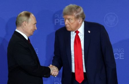 FILE PHOTO: US invites Putin to December G20 meeting, possible