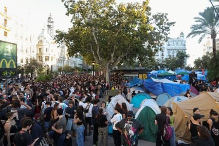 tagreuters.com2026binary_LYNXMPEM971Q0-VIEWIMAGE