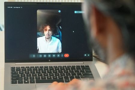 Adem El Adeb participates in Reuters online interview