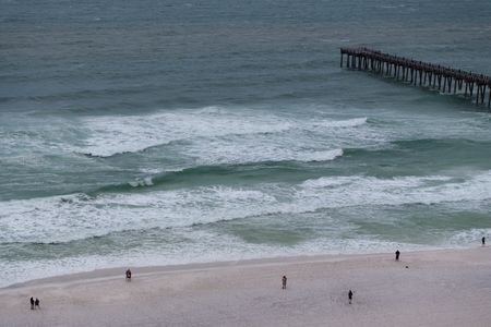 Hurricane Isaias strengthens as US Gulf Coast prepares for landfall
