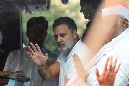 Opposition parties march to the Supreme Court in protest against