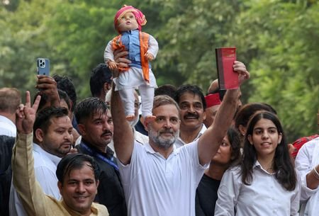 Opposition parties march to the Supreme Court in protest against