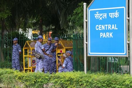 Security ahead of the flag rally announced by the Cockroach