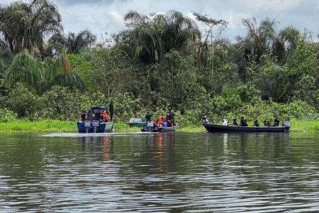 Search for bodies continues after Nigeria military aircraft crash