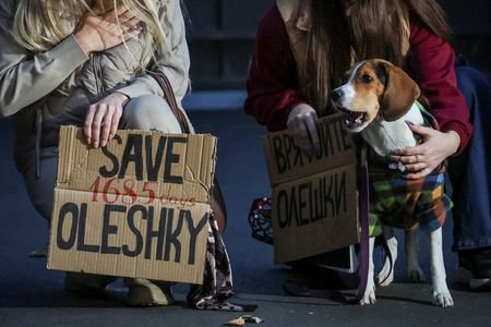 Rally demanding the establishment of a humanitarian corridor to evacuate