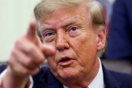 Explainer-Three issues defining the 2026 US midterm elections